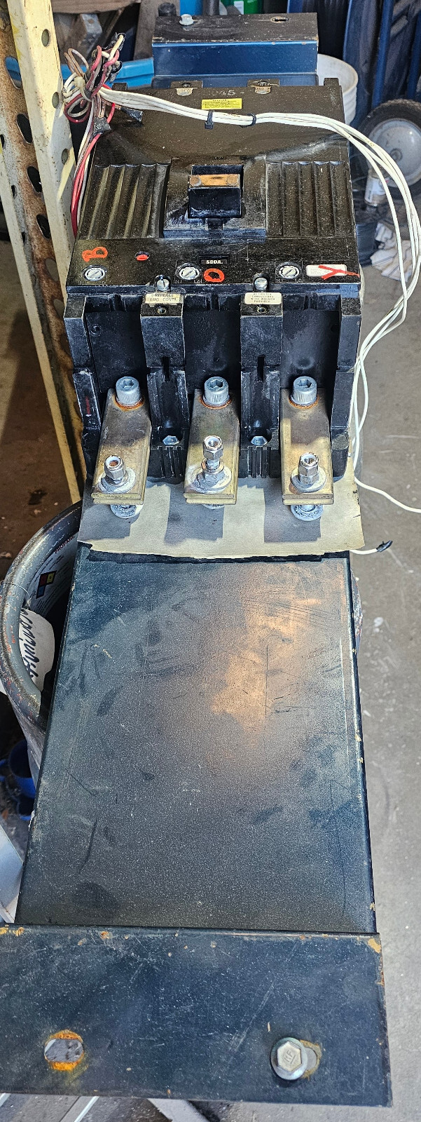500 AMP GENERATOR BREAKER USED