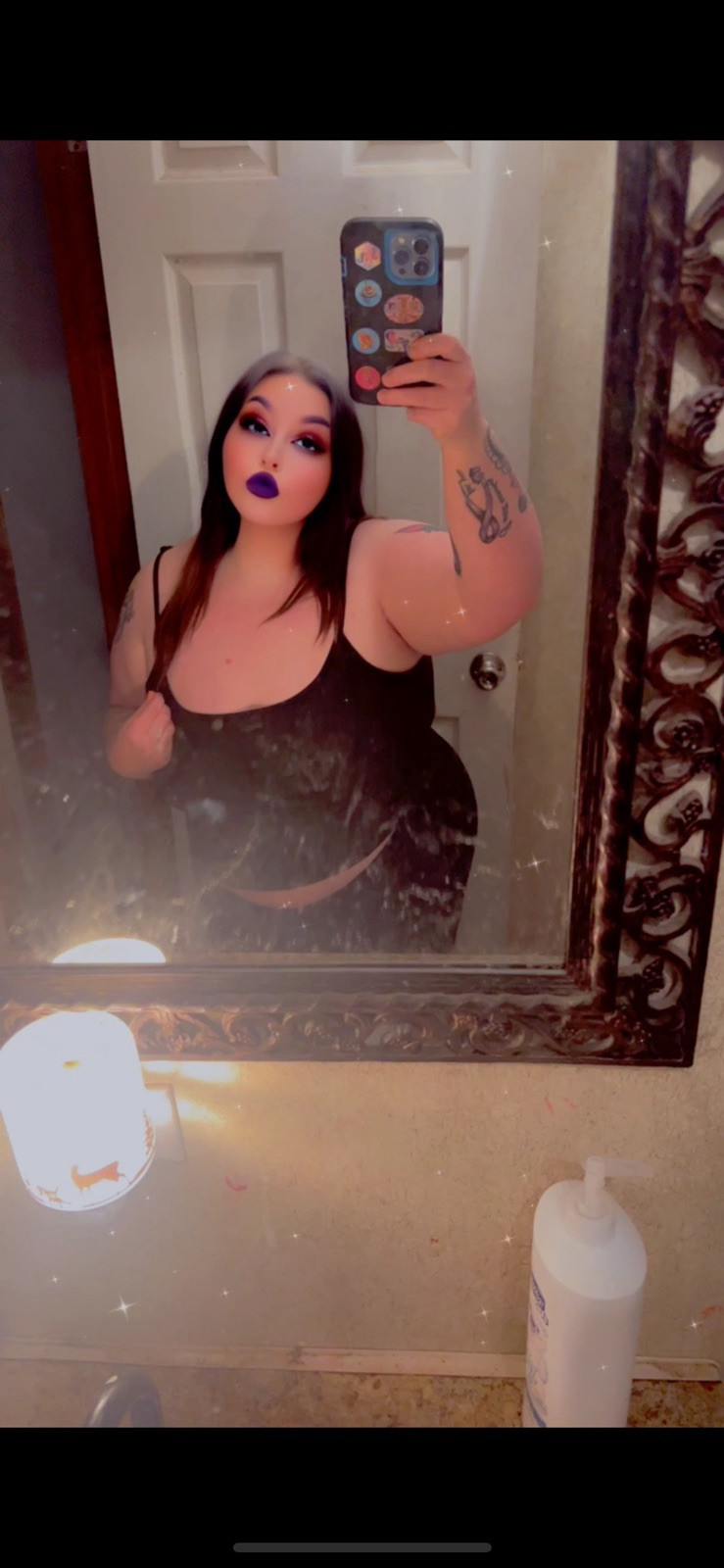 Selling Content